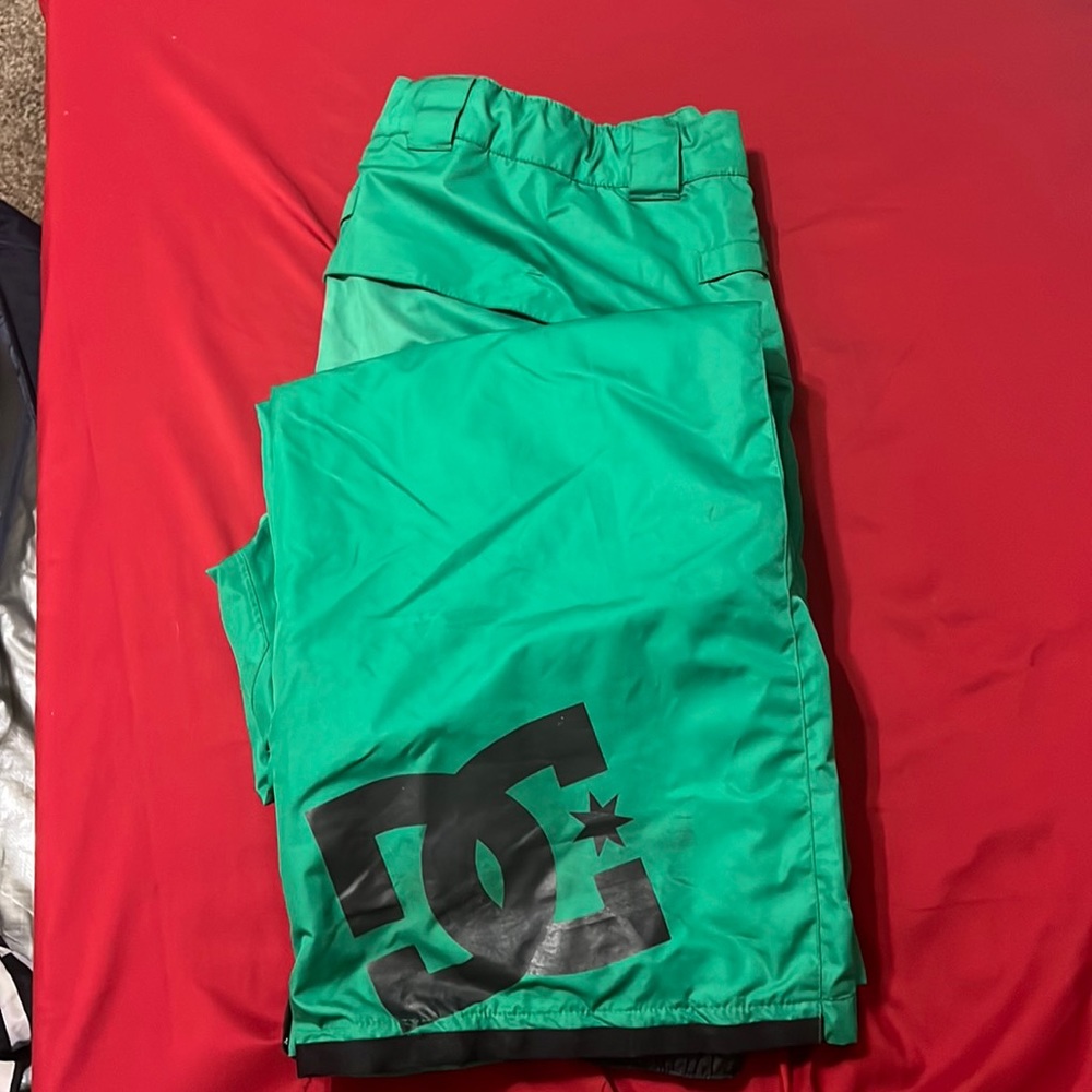 DC snowboard/ skiing pants